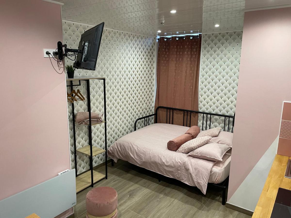 Capstay Color Valenciennes & Netflix Apartment *