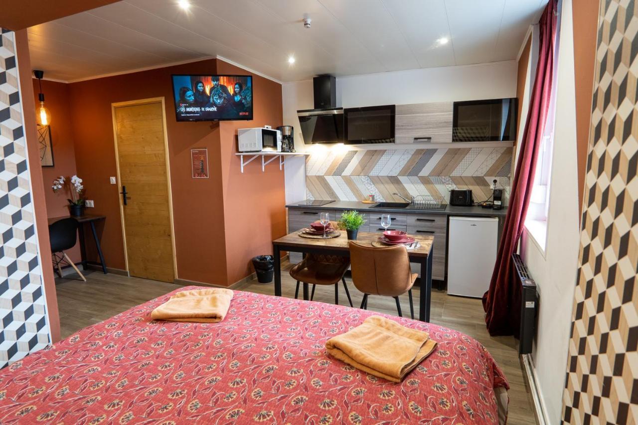 Capstay Color Valenciennes & Netflix Trith-Saint-Leger