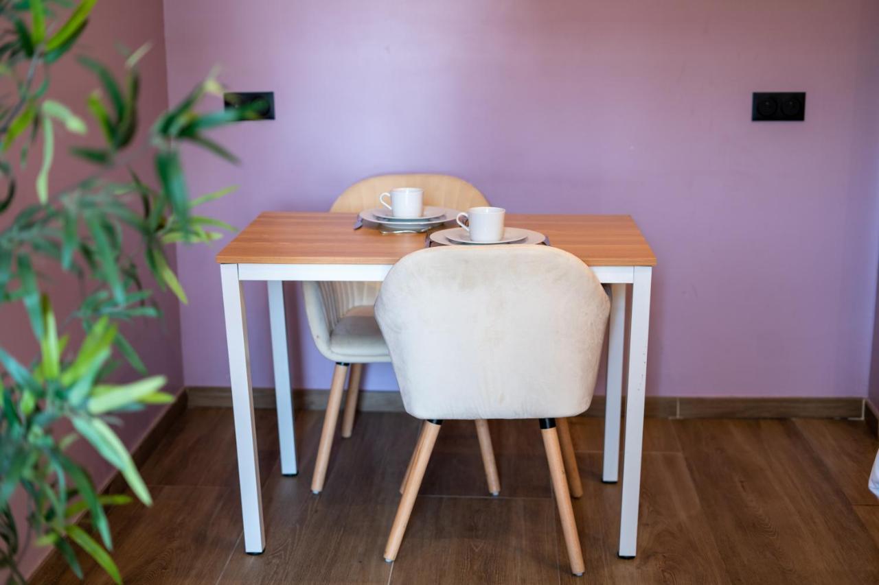Apartment Capstay Color Valenciennes & Netflix Trith-Saint-Leger