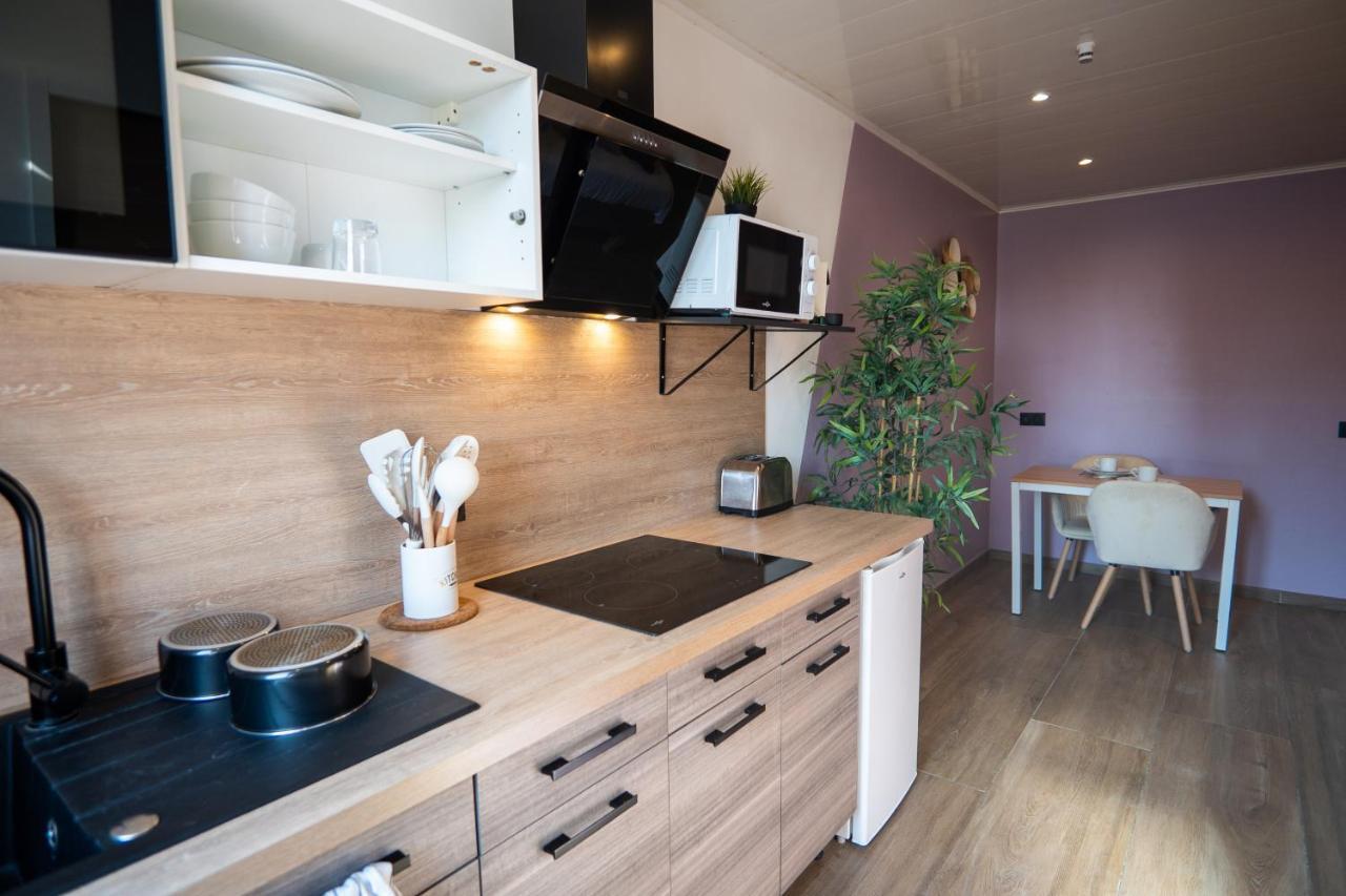 Capstay Color Valenciennes & Netflix Apartment *